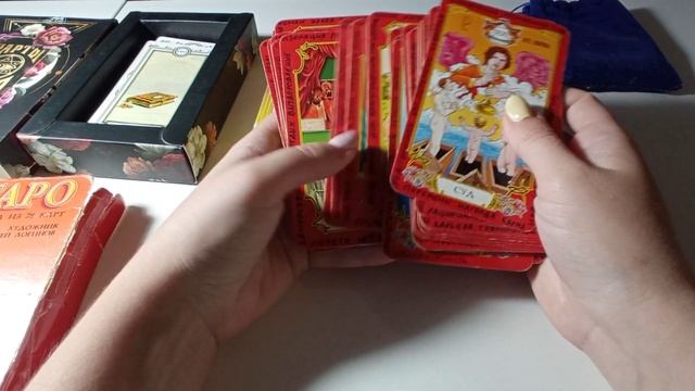 ТАРО, РУНЫ, ЛЕНОРМАН | С ЧЕГО НАЧАТЬ НОВИЧКУ смотреть онлайн