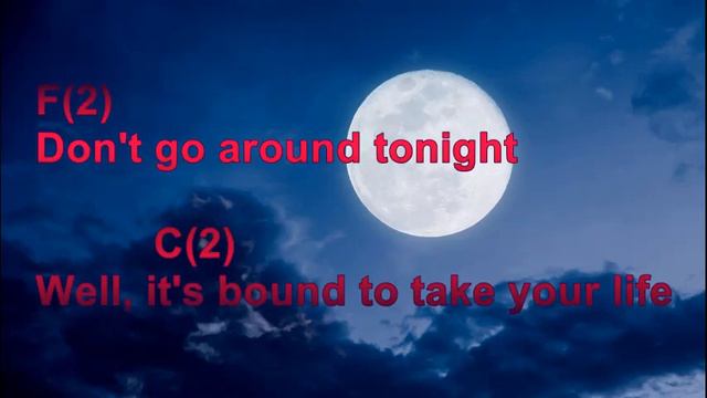 bad moon rising play along with lyrics chords & drums смотреть онлайн
