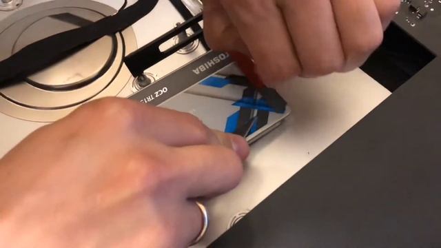 Замена старого жёсткого диска на новый и быстрый SSD смотреть онлайн