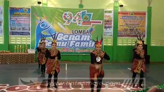 Juara satu lomba senam Maumere смотреть онлайн