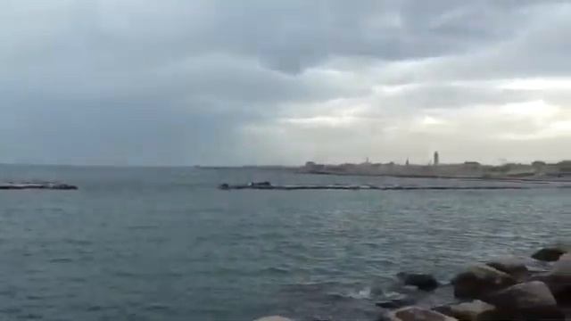 Хлебный магазин в регионе Базиликата ;набережная в Бари ;Полиньяно а Маре . смотреть онлайн