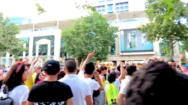 Major Lazer & DJ Snake - Lean On. Flashmob Azerbaijan. 27.06.15. Баку смотреть онлайн
