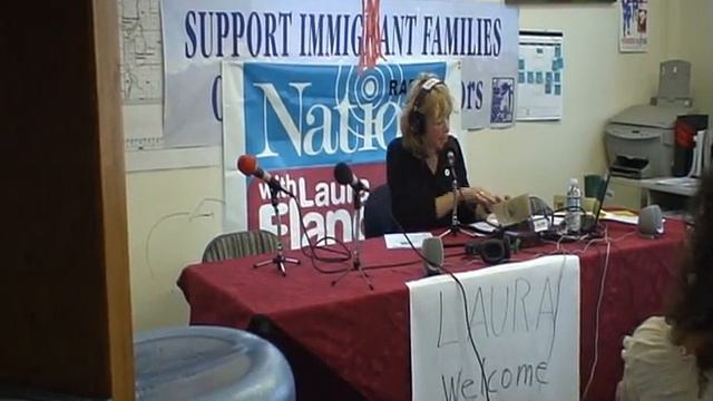 Laura Flanders live from Bellingham, WA смотреть онлайн