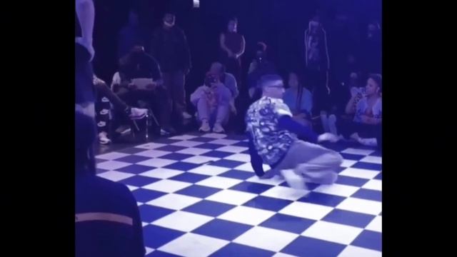 Daniela A Columbia Dance Minor смотреть онлайн
