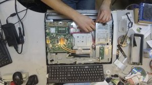 Моноблок Acer Aspire z3770 как добавить память и установить ssd