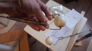 Как самому сделать тренажёр для настольного тенниса.Для исправления неправильной техники игры.