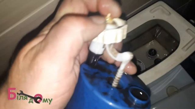 Тече бачок унітаза смотреть онлайн