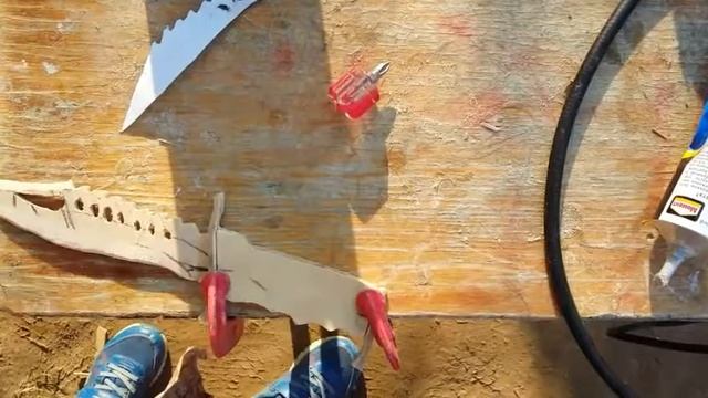 Как сделать Кастомный нож боуи из дерева своими руками! смотреть онлайн