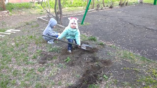 Строительство детской площадки смотреть онлайн