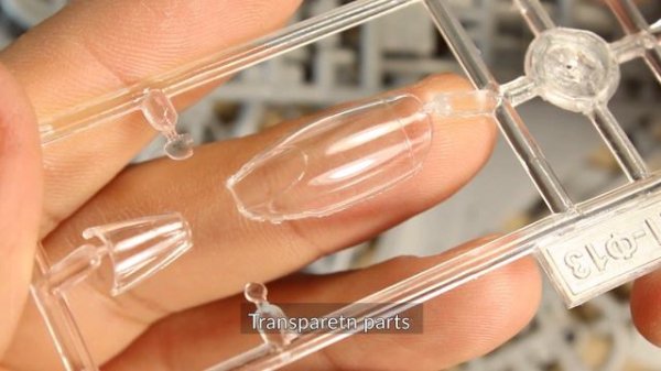 Mikoyan Gurevich MiG-21 F13 MODELSVIT 1/72 Scale Model Kit VIDEO REVIEW