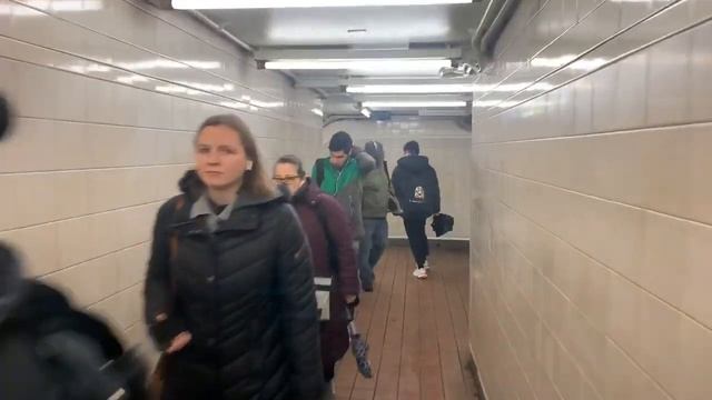 Метро Нью Йорка / Самое ужасное метро в мире. смотреть онлайн
