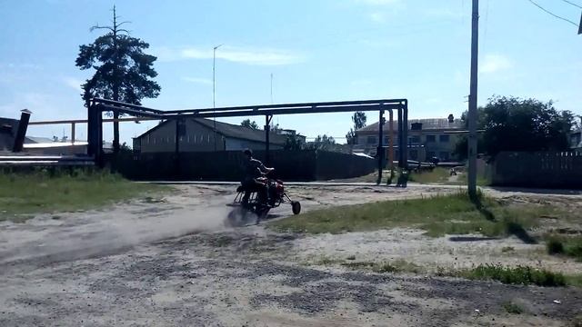 Самодельный снегоход. Первый выезд. смотреть онлайн