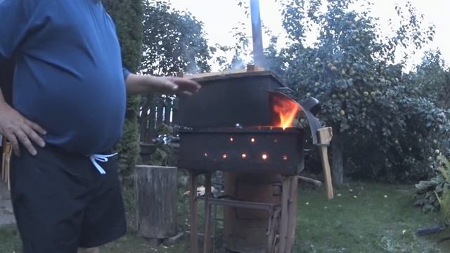 Как коптить рыбу правильно, Коптильня своими руками, Коптим рыбу скумбрию, окуня, угря. смотреть онлайн