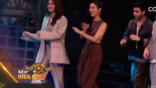 Bigg Boss 17 PROMO: MC Stan With Salman Khan Live Rap ?, MC Stan Winner Munawar Faruqui ,Bigg Boss1 смотреть онлайн