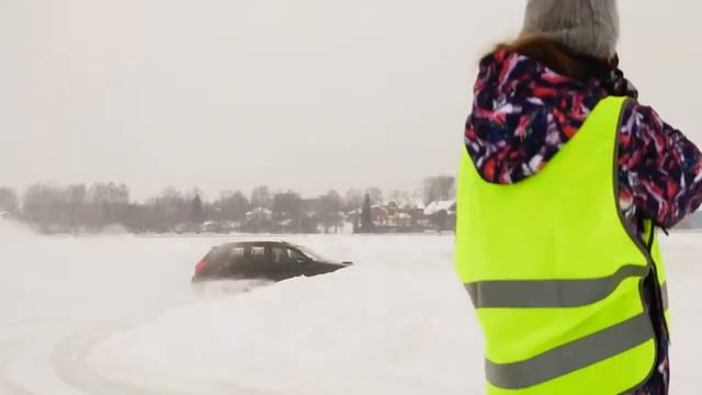 Outback Лед гонка. смотреть онлайн