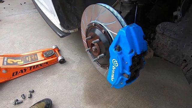 Rotora OEM replacement brake parts Focus RS смотреть онлайн