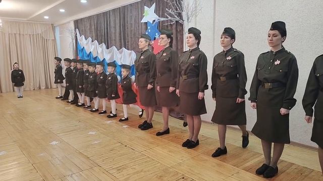 Смотр- конкурс "На знамя Победы равняем шаг! МБДОУ г. Иркутска детского сада №156 «Патриоты» смотреть онлайн