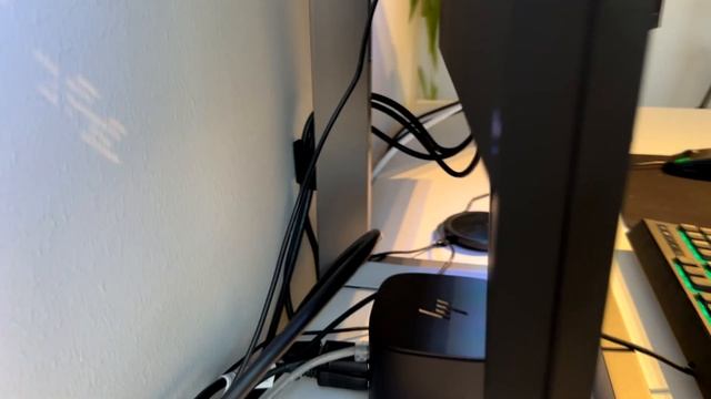 The best 144 Hz 4K 32” gaming display? Philips 32" 329M1RV/00 смотреть онлайн