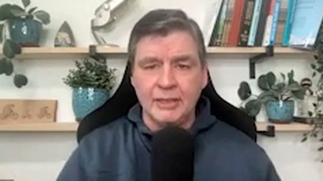 VicEVA discussion with Markham Hislop of Energi.Media смотреть онлайн