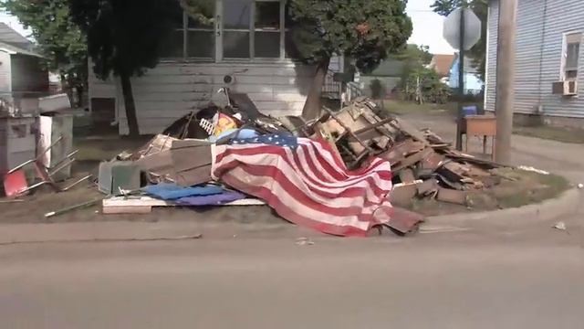 Iowa Flood Aid Donations - Cedar Rapids American Pride смотреть онлайн
