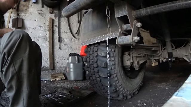 Ниссан Атлас. Гаражные будни1.))) смотреть онлайн