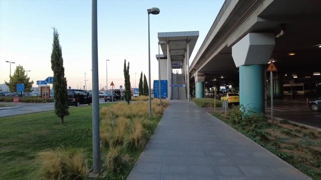 Athens Airport International Arrival смотреть онлайн