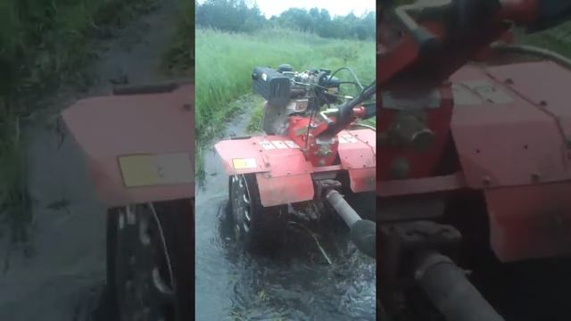 Дрифт на мотоблоке)))))) смотреть онлайн