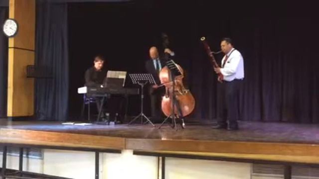 Fasch bassoon sonata 1of4 Andrew Bassey Worleston Music смотреть онлайн