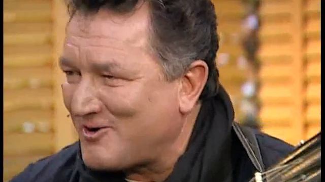 "ПОДЫХ СТРУН". Исполняет А.Длусский - "Оборвется струна на высокой волнующей ноте..." (06.06) смотреть онлайн