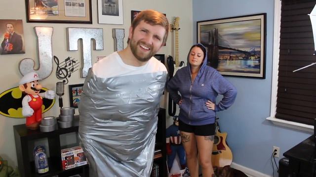THE DUCT TAPE MUMMY CHALLENGE BY JEFF TODD LIVE (What The Friday?!) смотреть онлайн