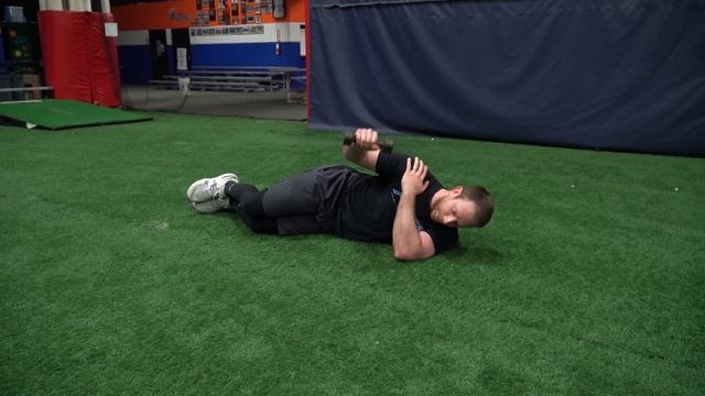 Dumbbell External Rotations [Arm Strength Exercises for Baseball & Softball] смотреть онлайн