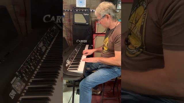 Korg SV-1 Demo смотреть онлайн