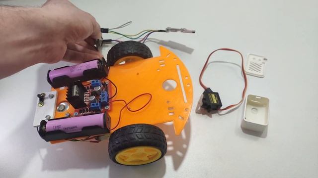 Wi Fi машинка с камерой своими руками на ESP32 CAM смотреть онлайн