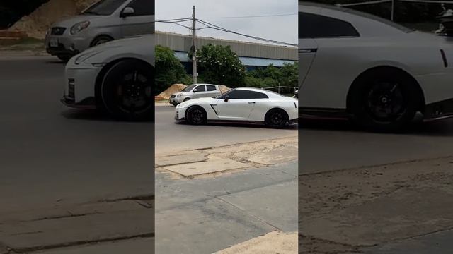R35?? #nissan #skyline #gtr35 #supercars #supra #r34gtr #mazda #japan смотреть онлайн