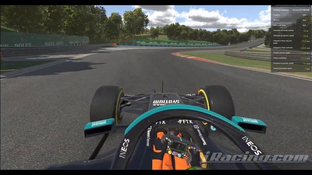 iRacing F1 W12 Mercedes AMG Hungaroring T3 crash смотреть онлайн