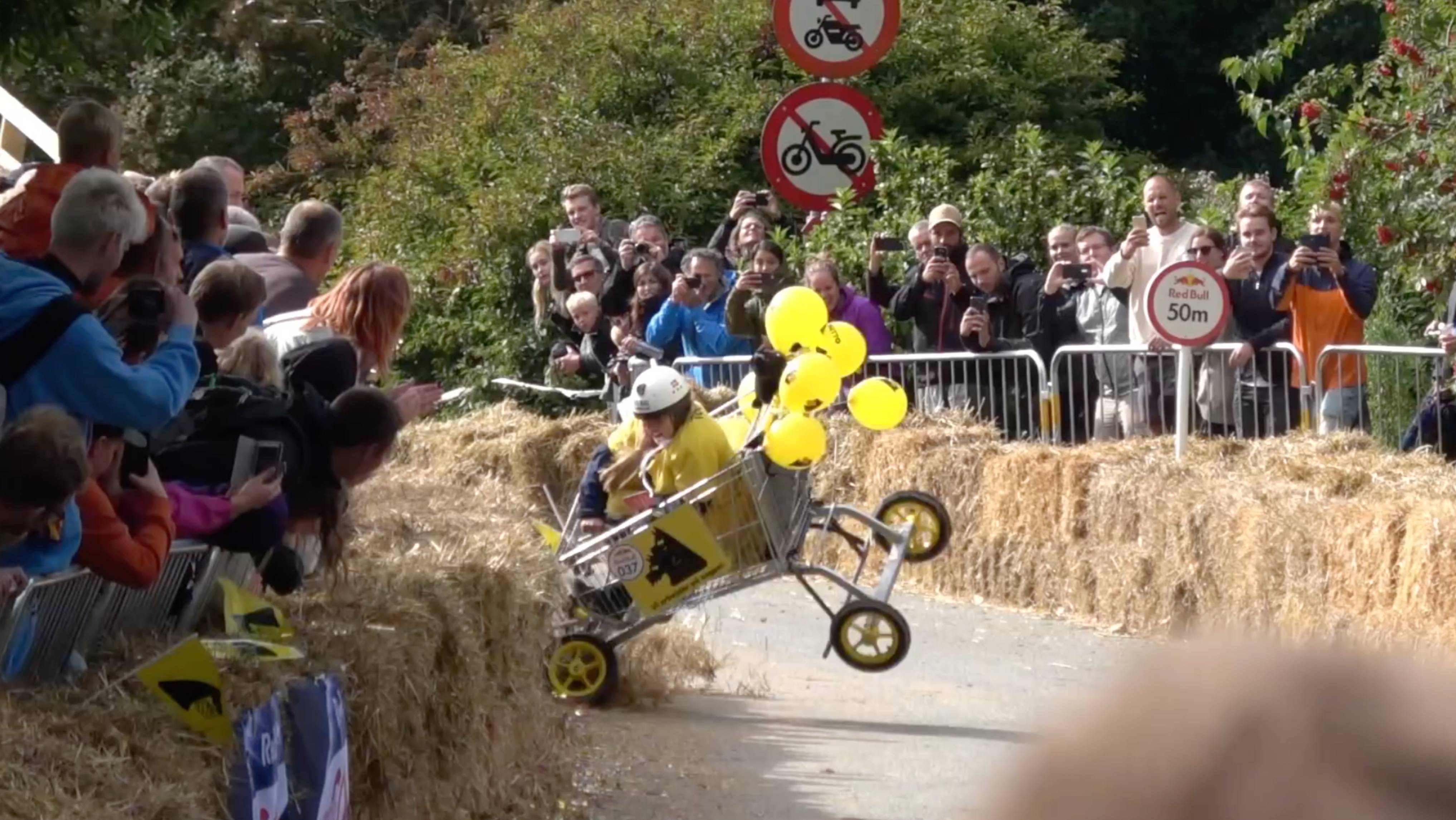Тарантайки (тележка). 38 участников гонки