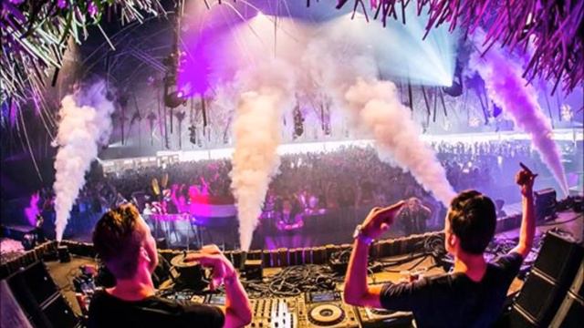 Firebeatz vs. Iggy Azalea, Charli XCX & Jordy Dazz - Fancy Bazooka (YJ mashup) смотреть онлайн