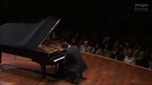 Денис  Мацуев исполняет Сонату №17 "Буря" Бетховена. (3 часть)