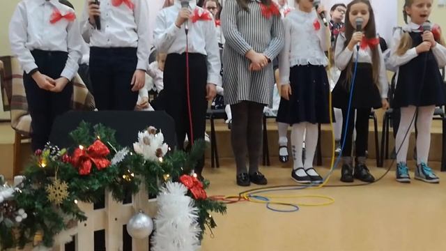 Песня«Сегодня День Рождения у Господа Христа»//На РОЖДЕСТВО смотреть онлайн