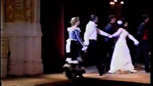 Kálmán/Marica grófnő-Finálé-Vajda Júlia-Vajk György,Fodor Zsóka,Bajtay Horváth Ágota,Rácz Tibor. смотреть онлайн