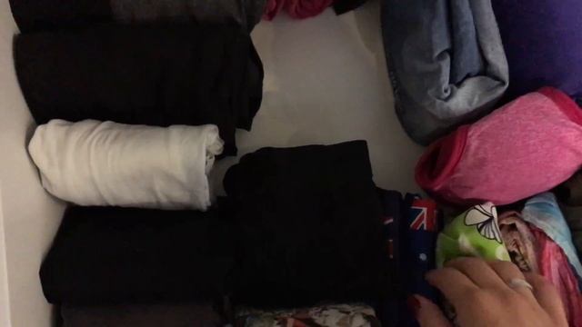 МОЙ ШКАФ | СКЛАДЫВАЕМ ВЕЩИ ПО КОНМАРИ смотреть онлайн