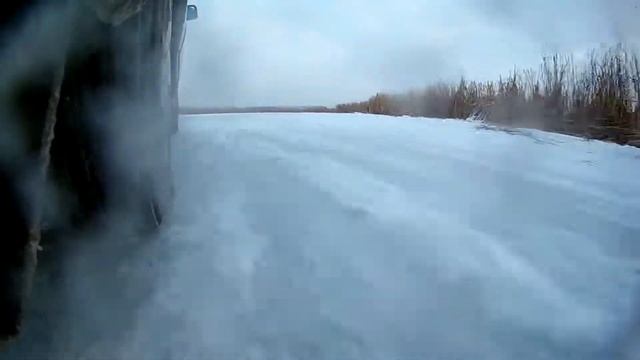 "Дрифт" по льду на переднем приводе смотреть онлайн