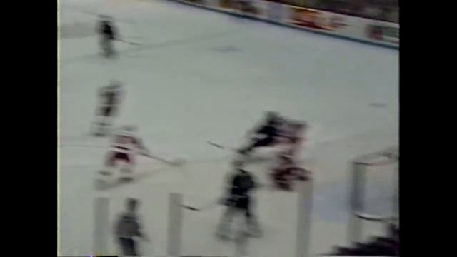 1992 Playoffs: Red Wings-North Stars Series Recap смотреть онлайн