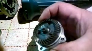 Makita GA 5030 замена подшипника  редуктора .(bearing replacement)