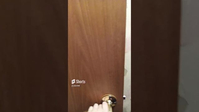 Когда зашёл в туалет на сервере в Майнкрафт смотреть онлайн