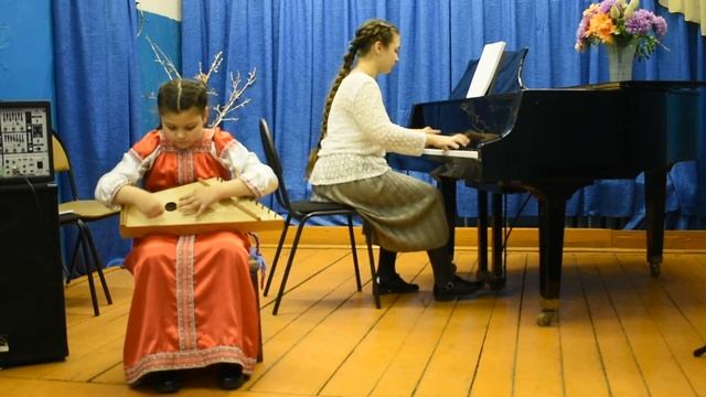 Частушка на гуслях звончатых исп. Пахомова София