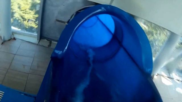 труба в бассейне mp4 смотреть онлайн