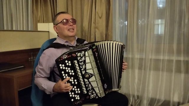 Этот месяц горит. смотреть онлайн