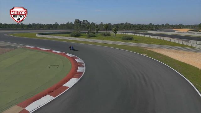 Videotest: Suzuki GSX-8R смотреть онлайн