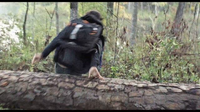 THE STARVING GAMES - Official Trailer смотреть онлайн